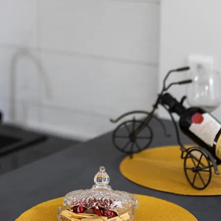 & Kolovare 3, Πανσιόν Ζαντάρ