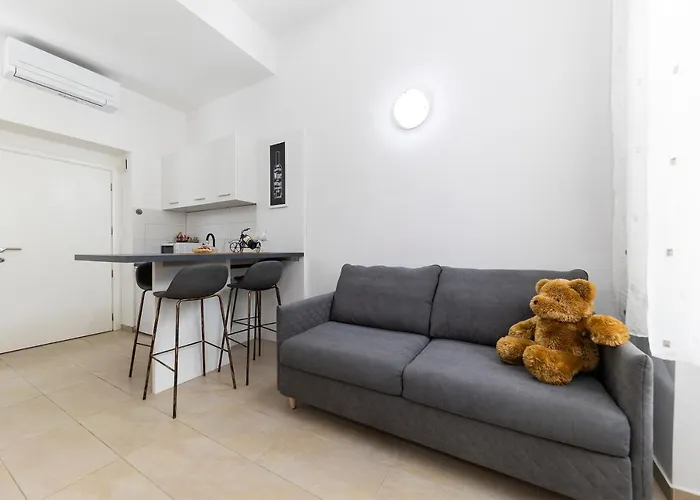 Pensjonat & Kolovare 3, 3*