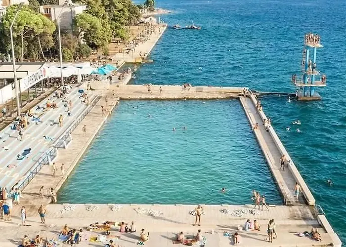 & Kolovare 3, Zadar