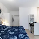 Apartments&rooms Kolovare