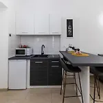 Gasthuis Apartments&rooms Kolovare 3*