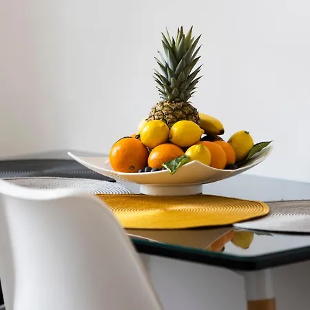 & Kolovare 3, 招待所 3*