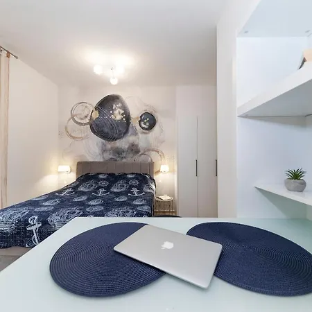 Guest house & Kolovare 3, Zadar