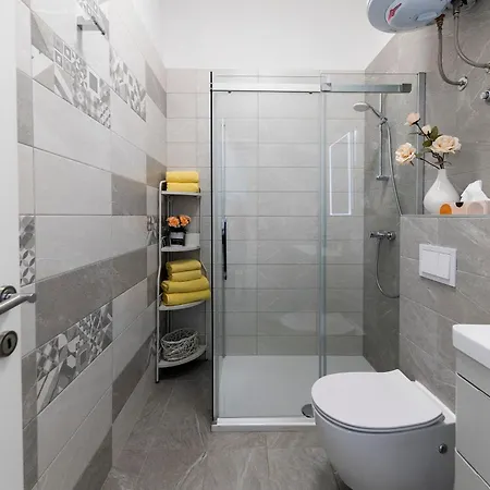 Guest house & Kolovare 3, Zadar