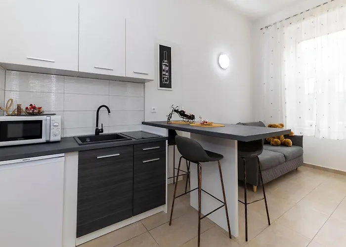 Apartments&rooms Kolovare Gasthuis 3*