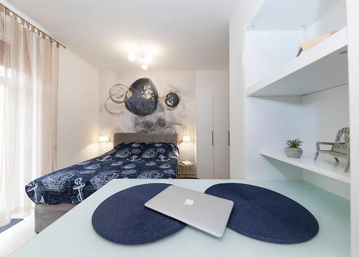 Affittacamere & Kolovare 3, Zara